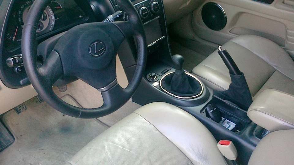 Lexus IS 5