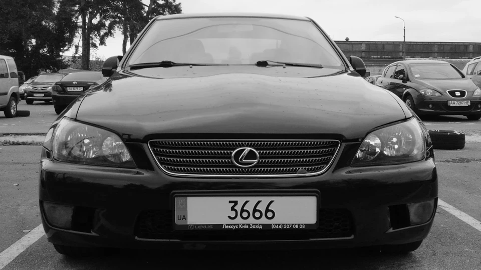 Lexus IS 200 3