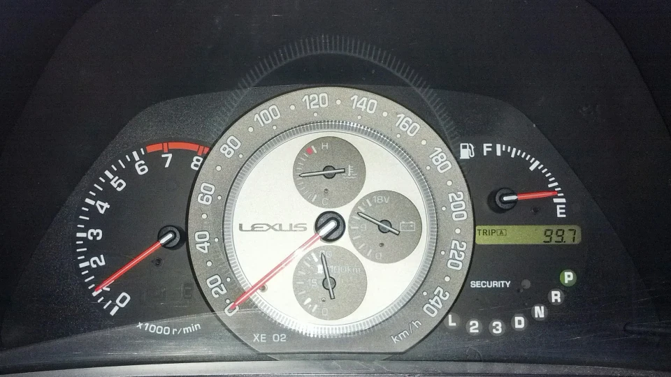 Lexus IS 200 4