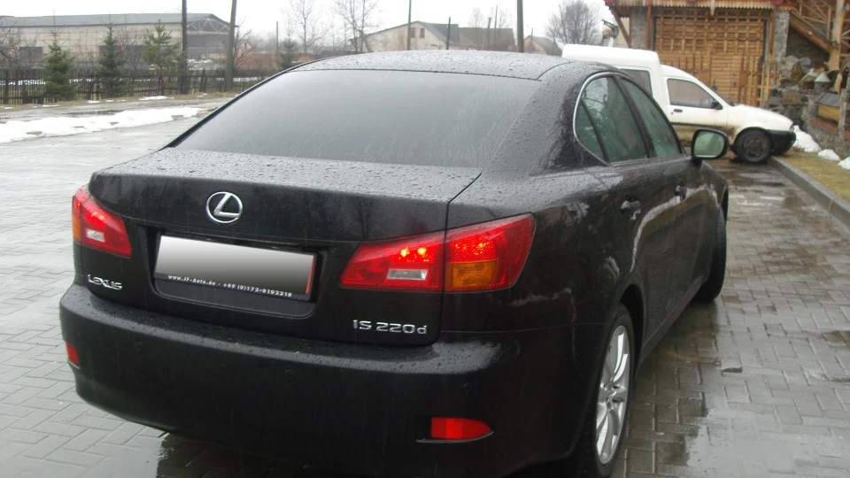 Lexus IS 2.2 ДИЗЕЛЬ 2
