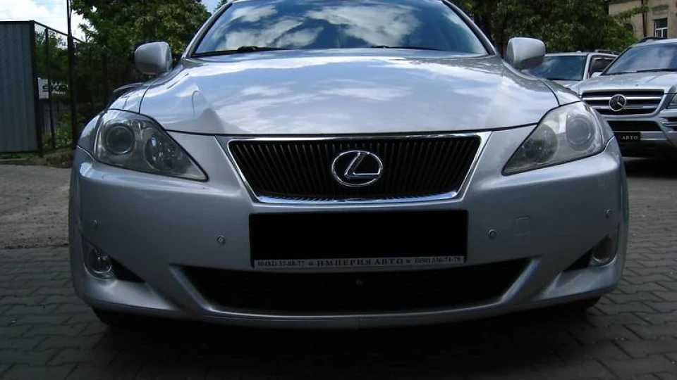 Lexus IS 250 AWD 2