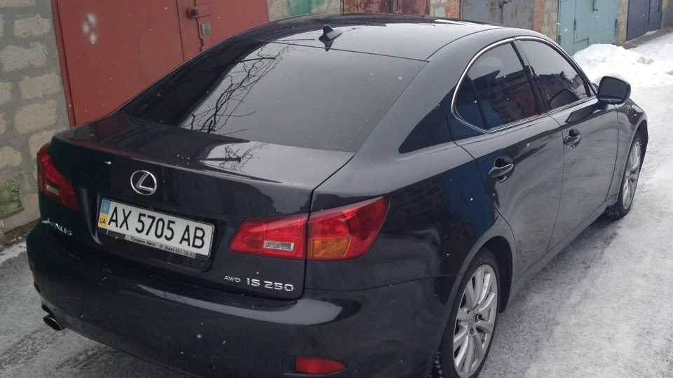 Lexus IS 250 AWD 2