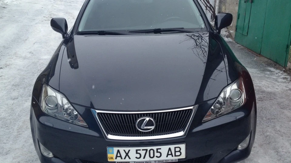 Lexus IS 250 AWD 3