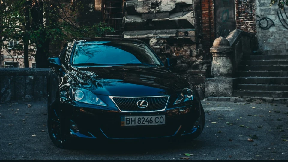 Lexus IS 250AWD 3