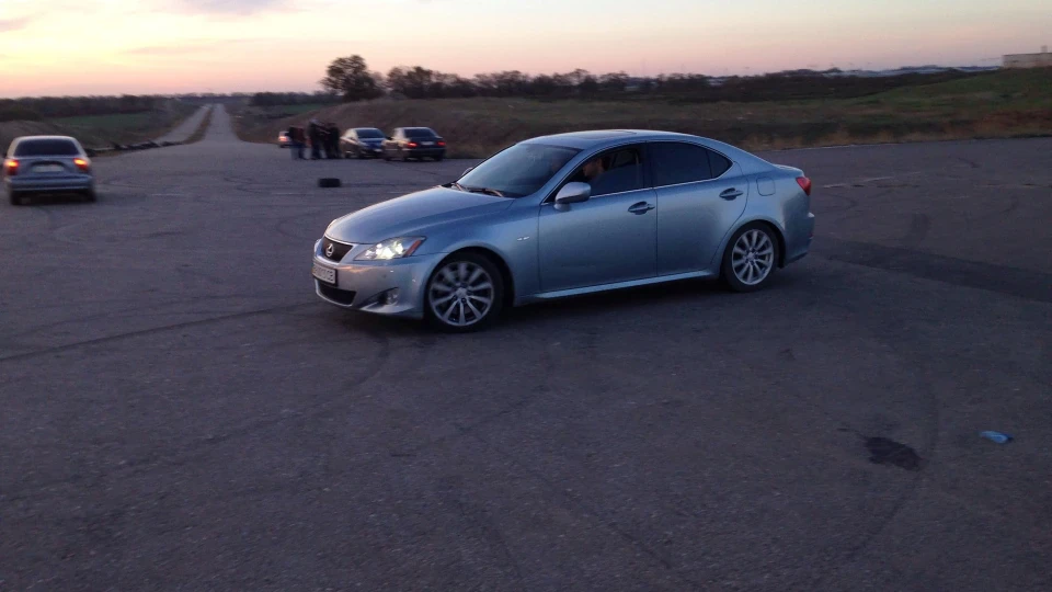 Lexus IS 3.0 5