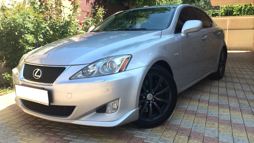 Lexus IS 300 4