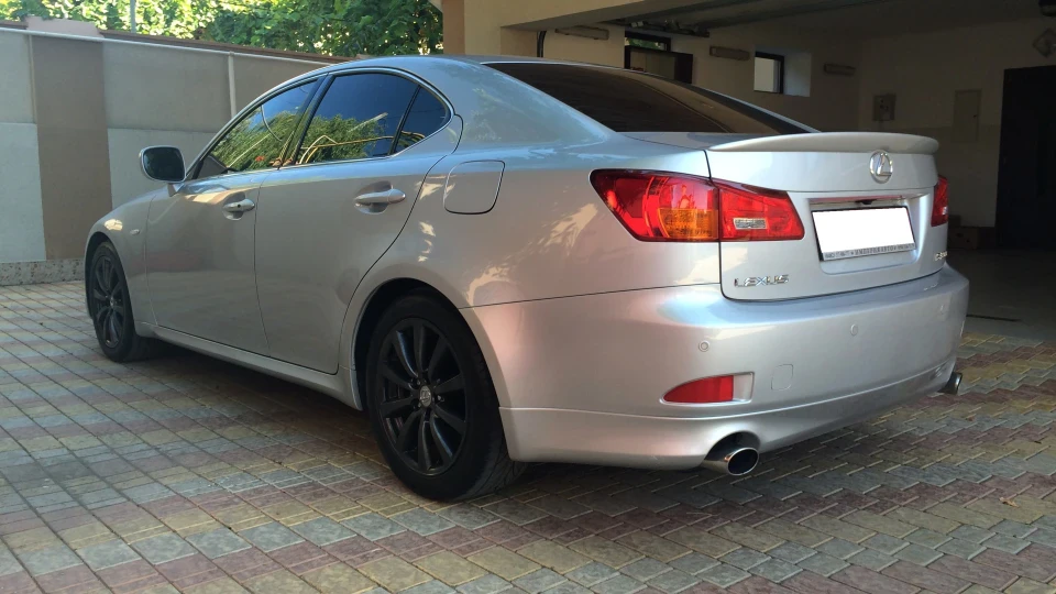 Lexus IS 300 5