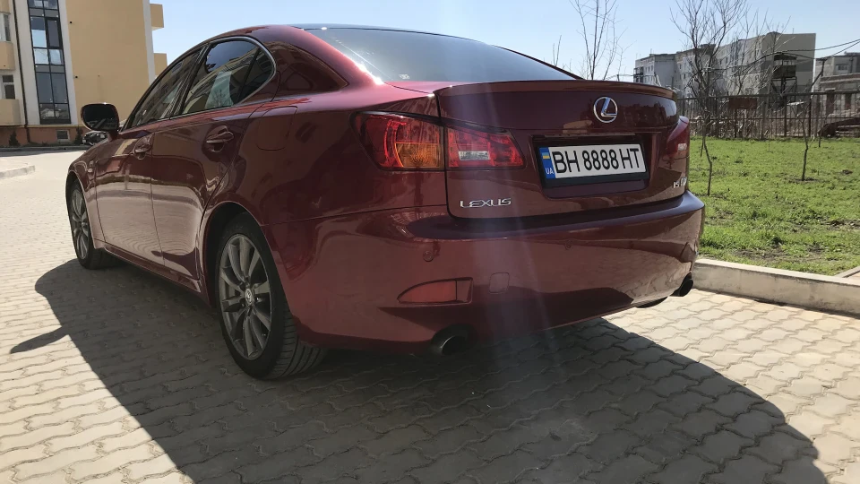 Lexus IS 300 5