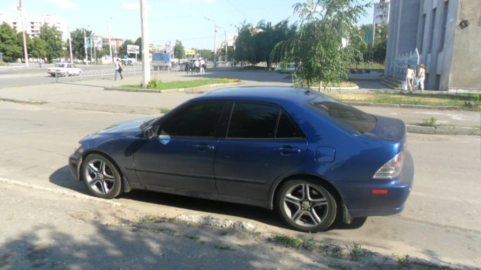 Lexus IS 3триії літра 4