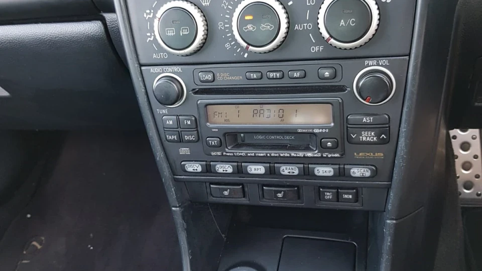 Lexus IS Комплектація Sport 5