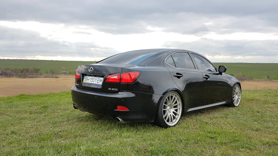 Lexus IS Lex...