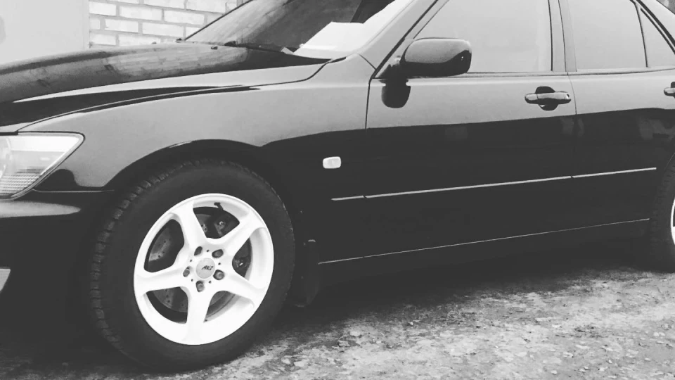 Lexus IS LSD 4