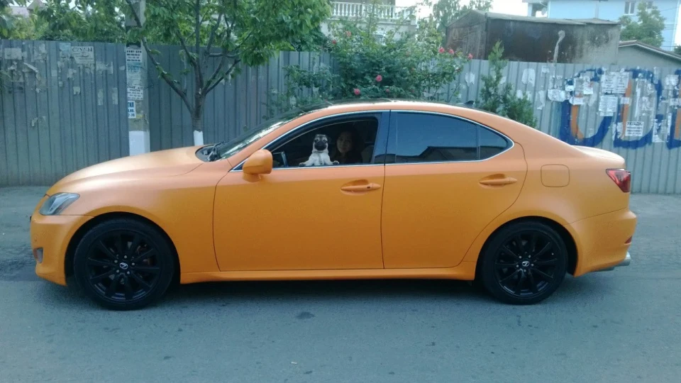 Lexus IS ORANGE 2