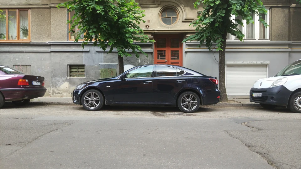 Lexus IS плавний турбо 5