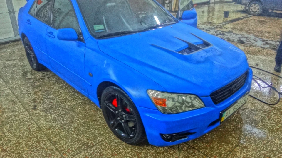 Lexus IS СИНІЙ оксамитTRD 5