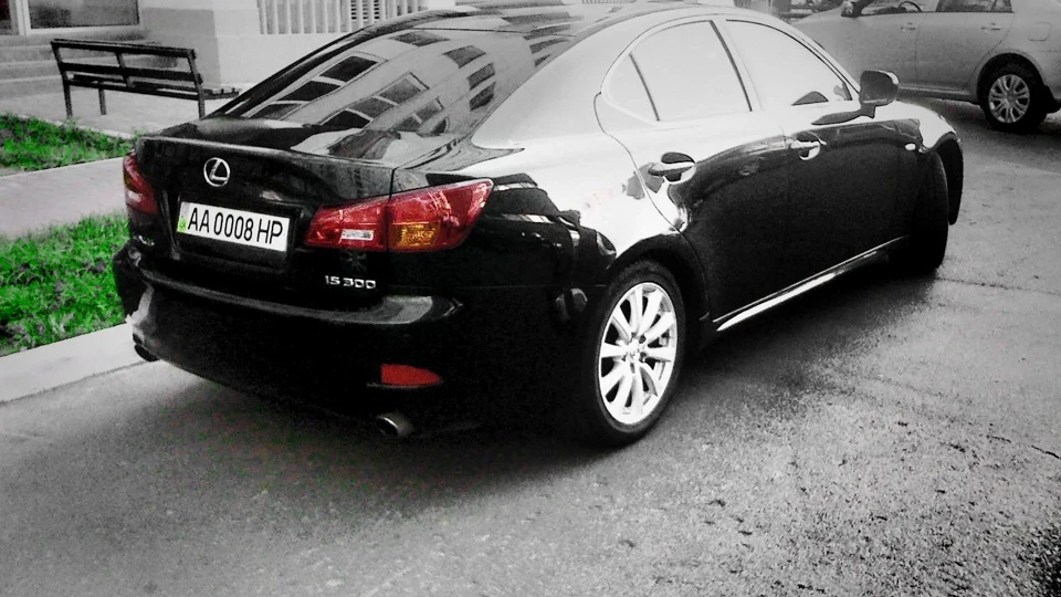 Lexus IS Трилітровий карапуз 2