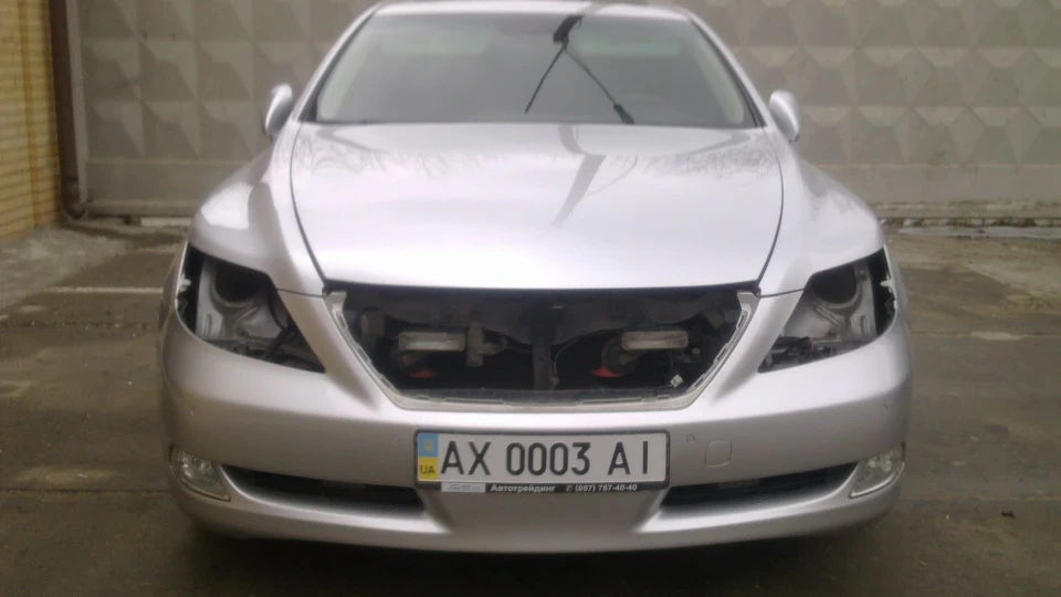 Lexus LS 2