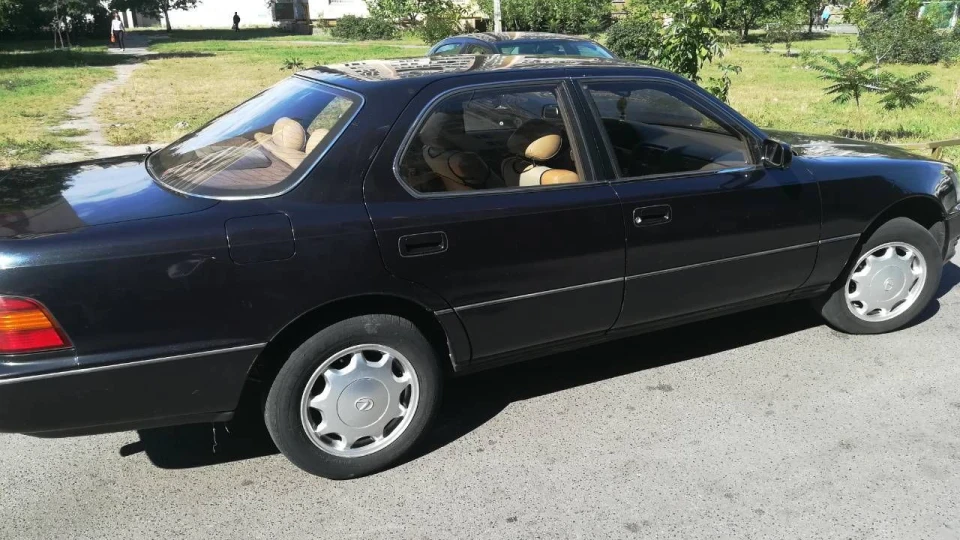Lexus LS 2