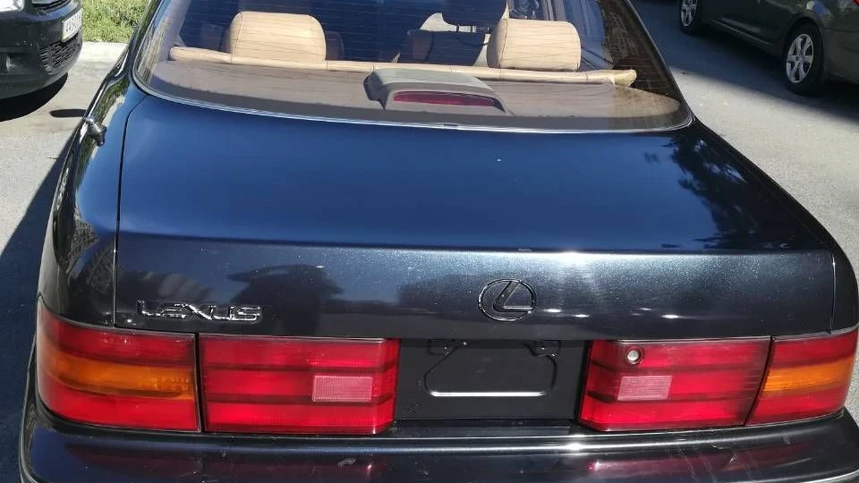 Lexus LS 4