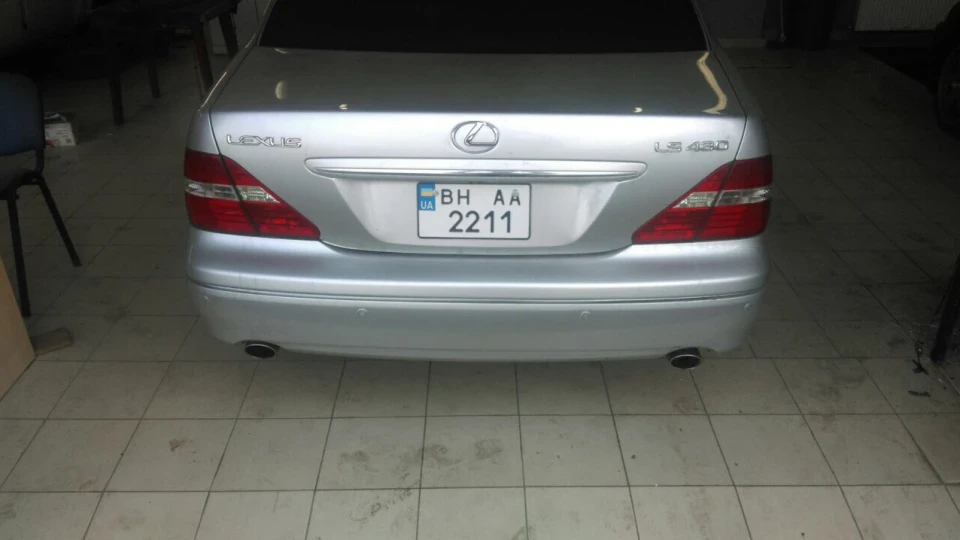 Lexus LS 430. Europe 3