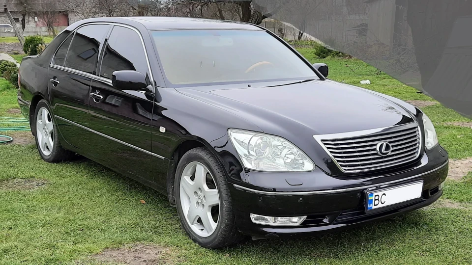Lexus LS 430 President 3