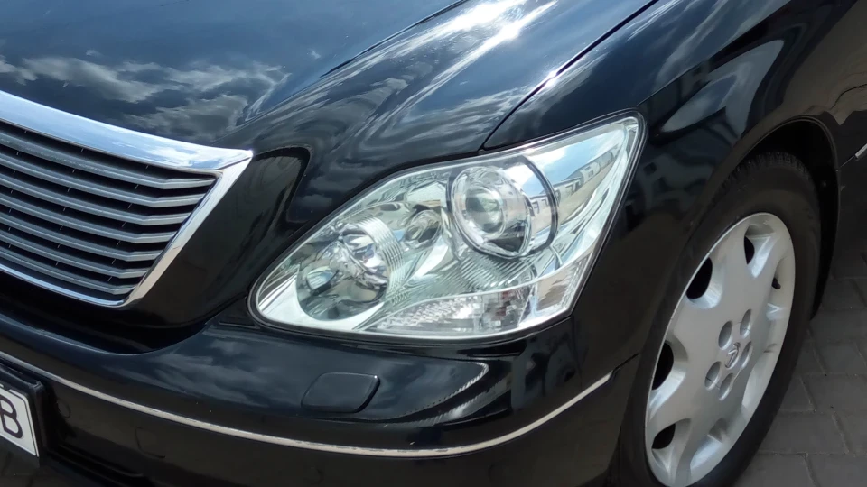 Lexus LS 430 4