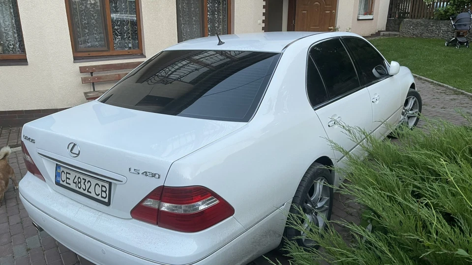 Lexus LS 430 2