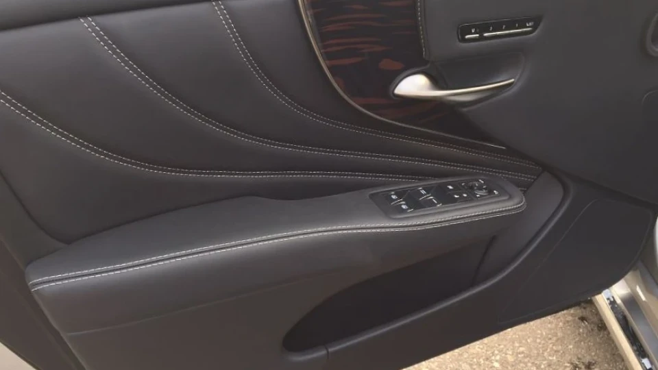 Lexus LS 500h