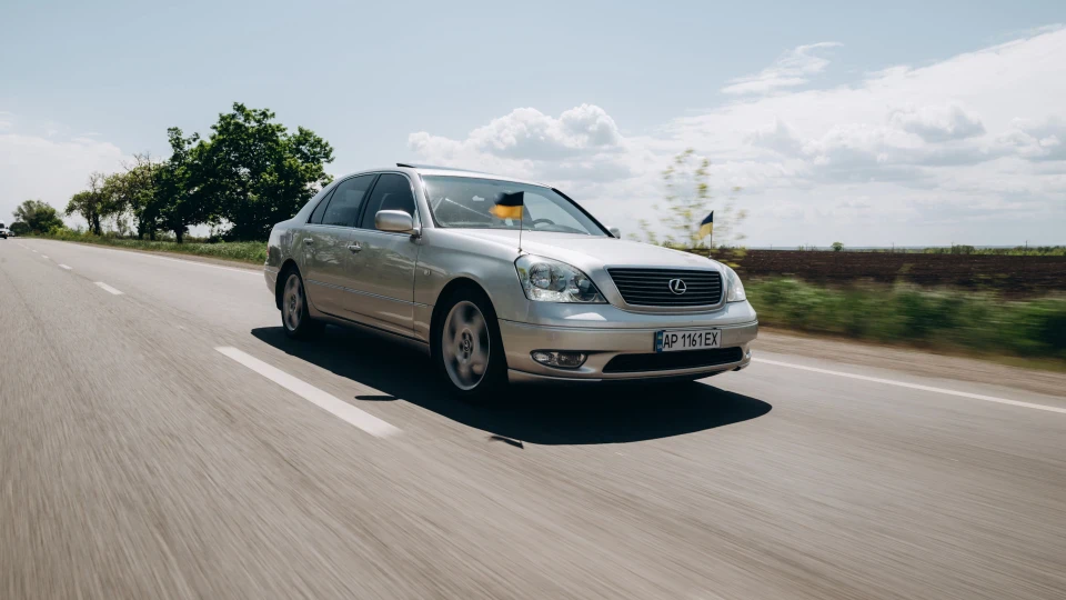 Lexus LS Губернатор 3