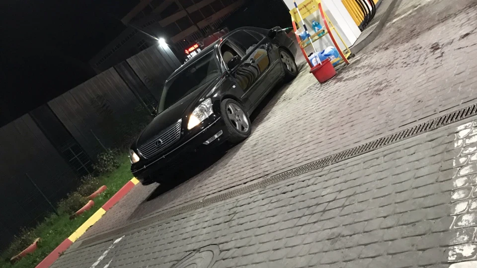 Lexus LS Японський диван! 2
