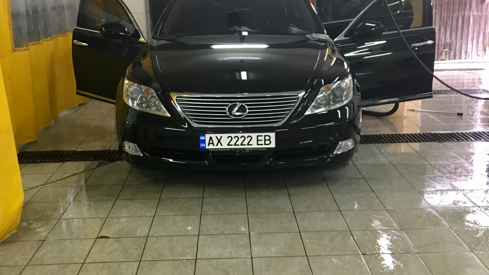 Lexus LS Плавучий 🚢 кораблик 3
