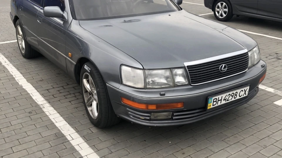 Lexus LS Товстун 2