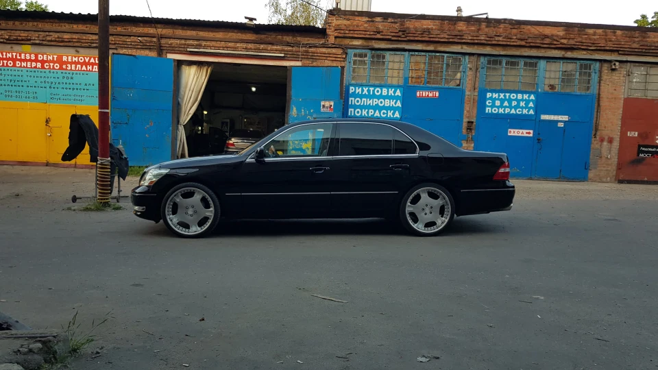 Lexus LS Twin turbo 5