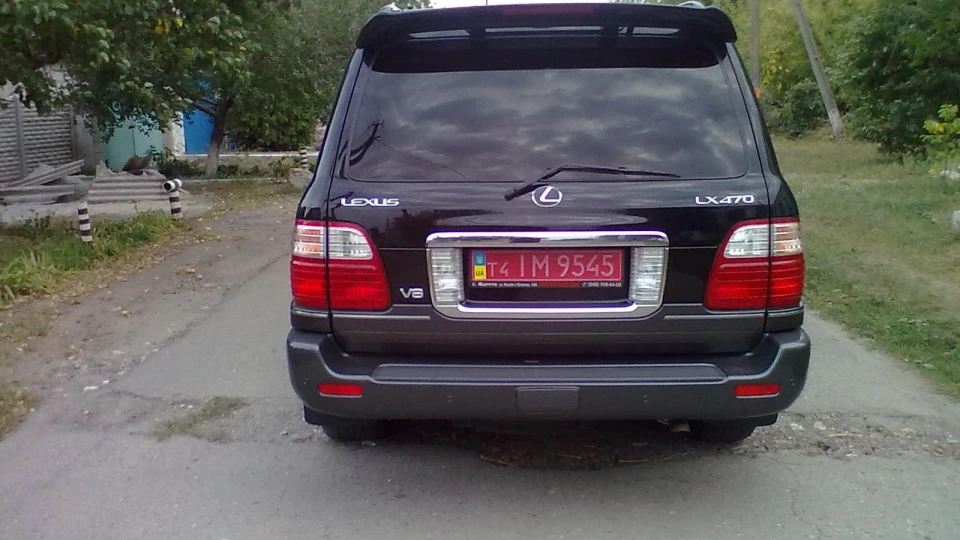 Lexus LX 3