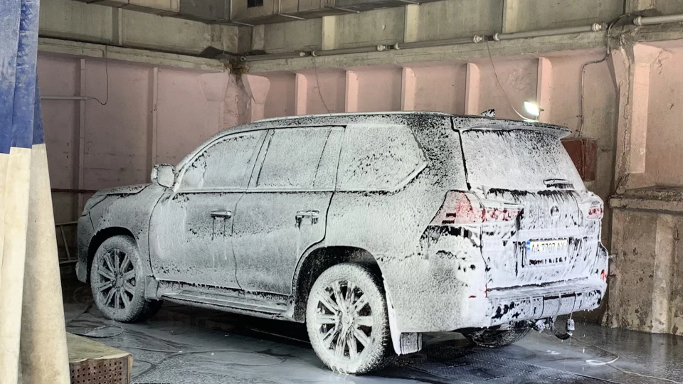 Lexus LX 450D 2