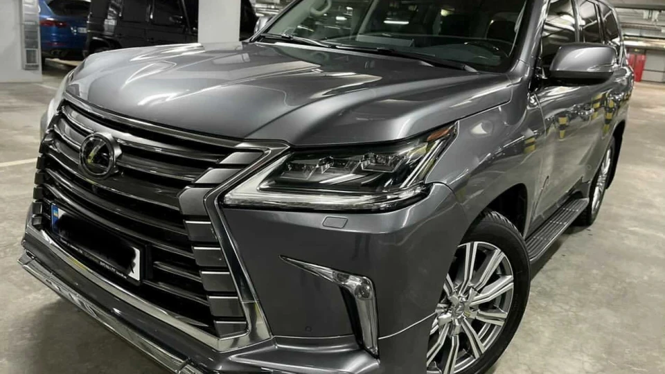 Lexus LX 450d
