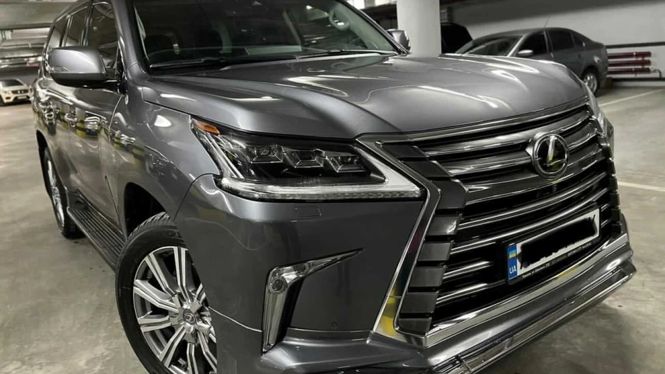 Lexus LX 450d 3