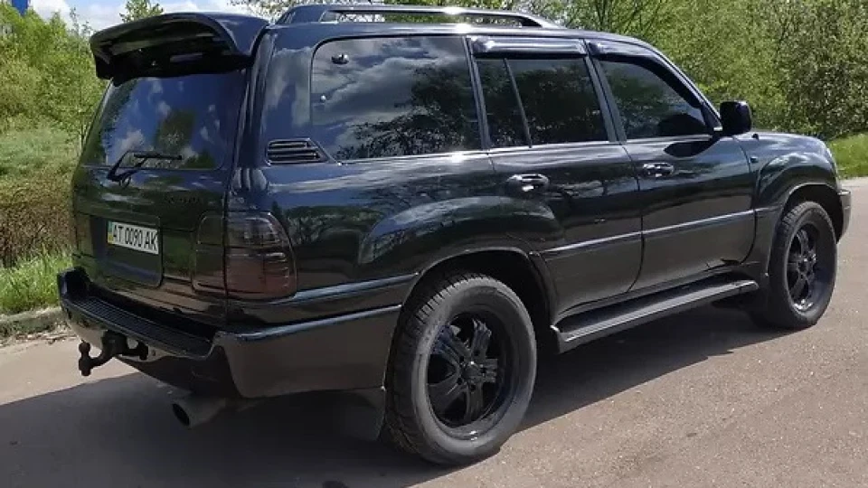 Lexus LX 4.7 V8