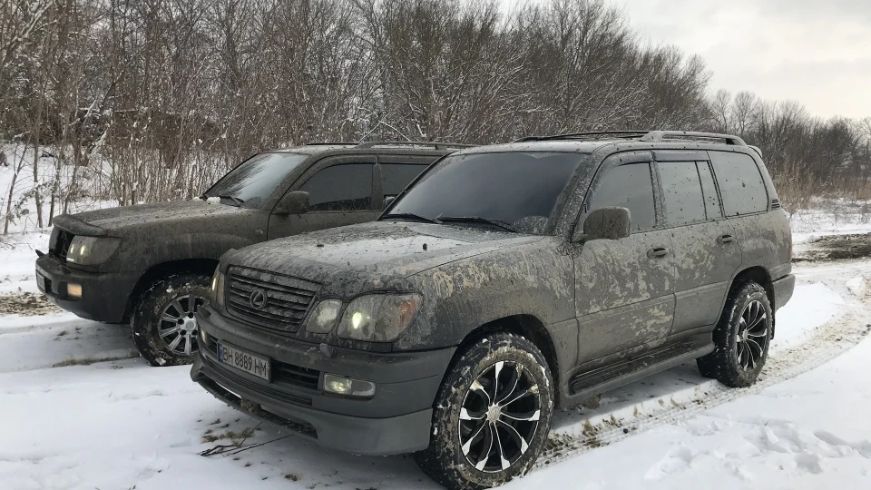 Lexus LX БІГИ 4