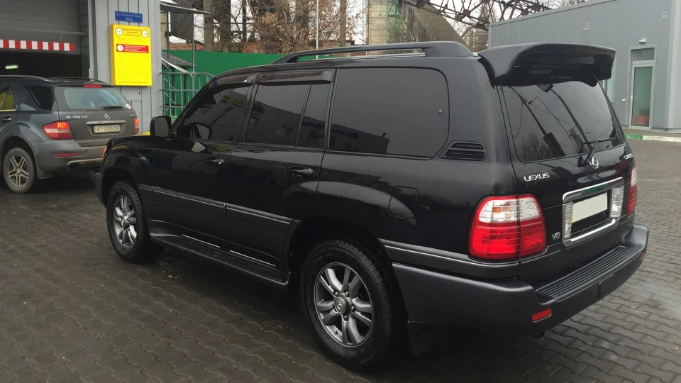 Lexus LX Великий