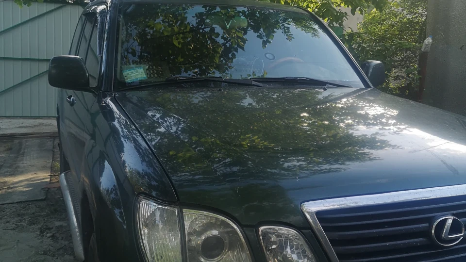 Lexus LX Charlik