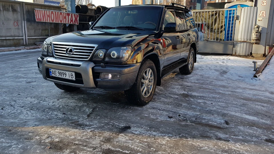 Lexus LX Корабель