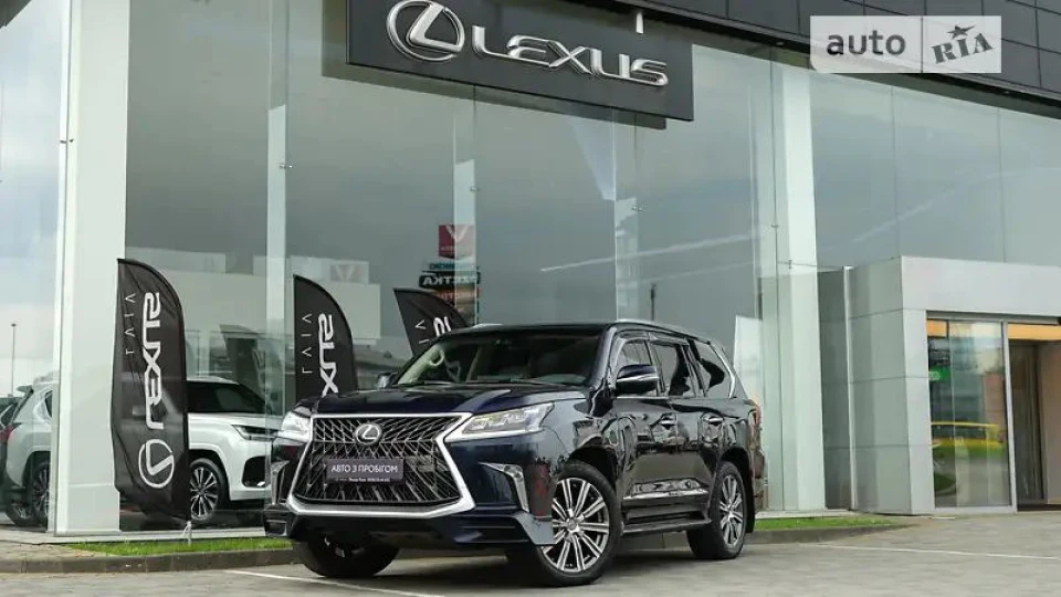Lexus LX LX570 3
