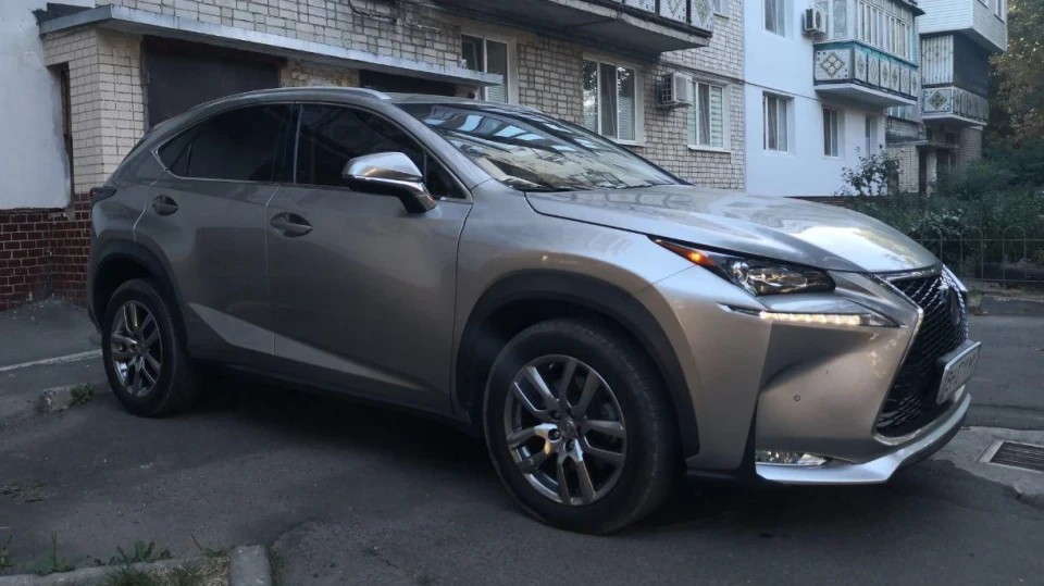 Lexus NX 2