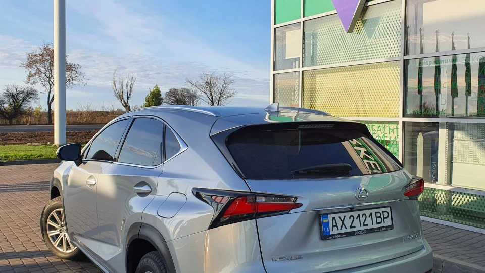 Lexus NX
