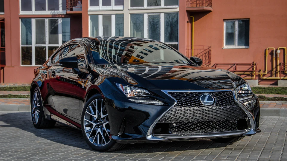 Lexus RC F-Sport 200t