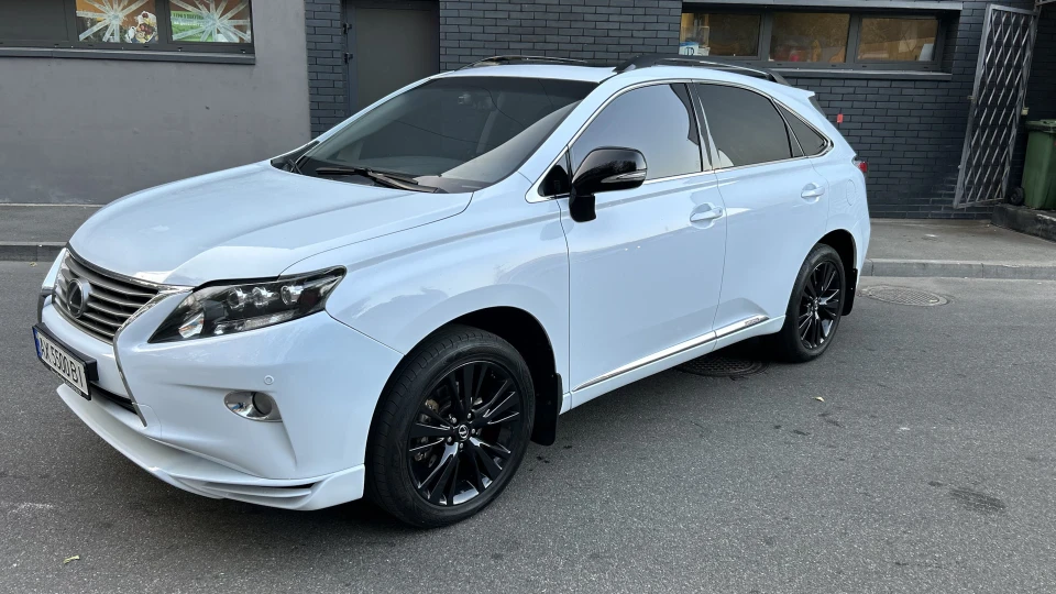 Lexus RX Hybrid Білий канадець