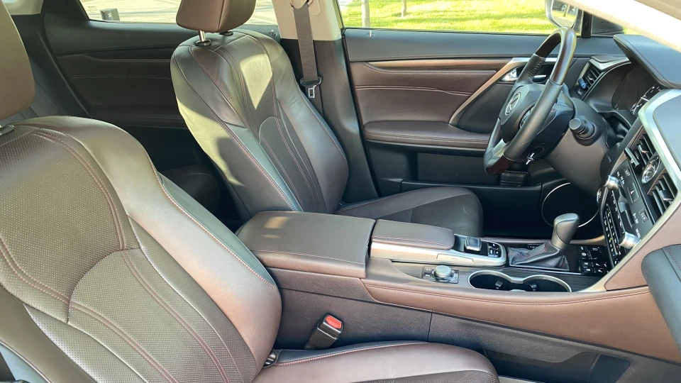 Lexus RX 4