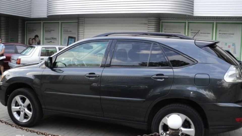 Lexus RX 3.3 бензин 3