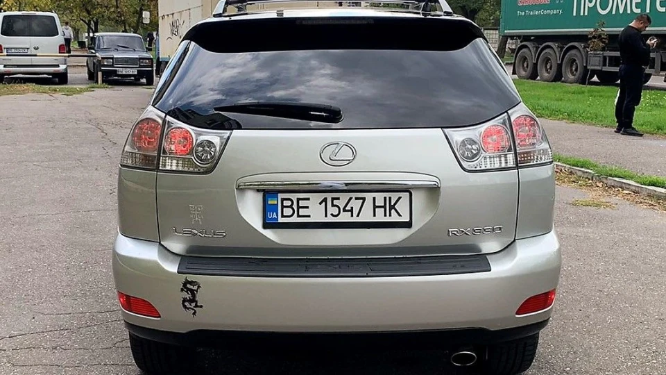 Lexus RX 330 Диван телепорт 5